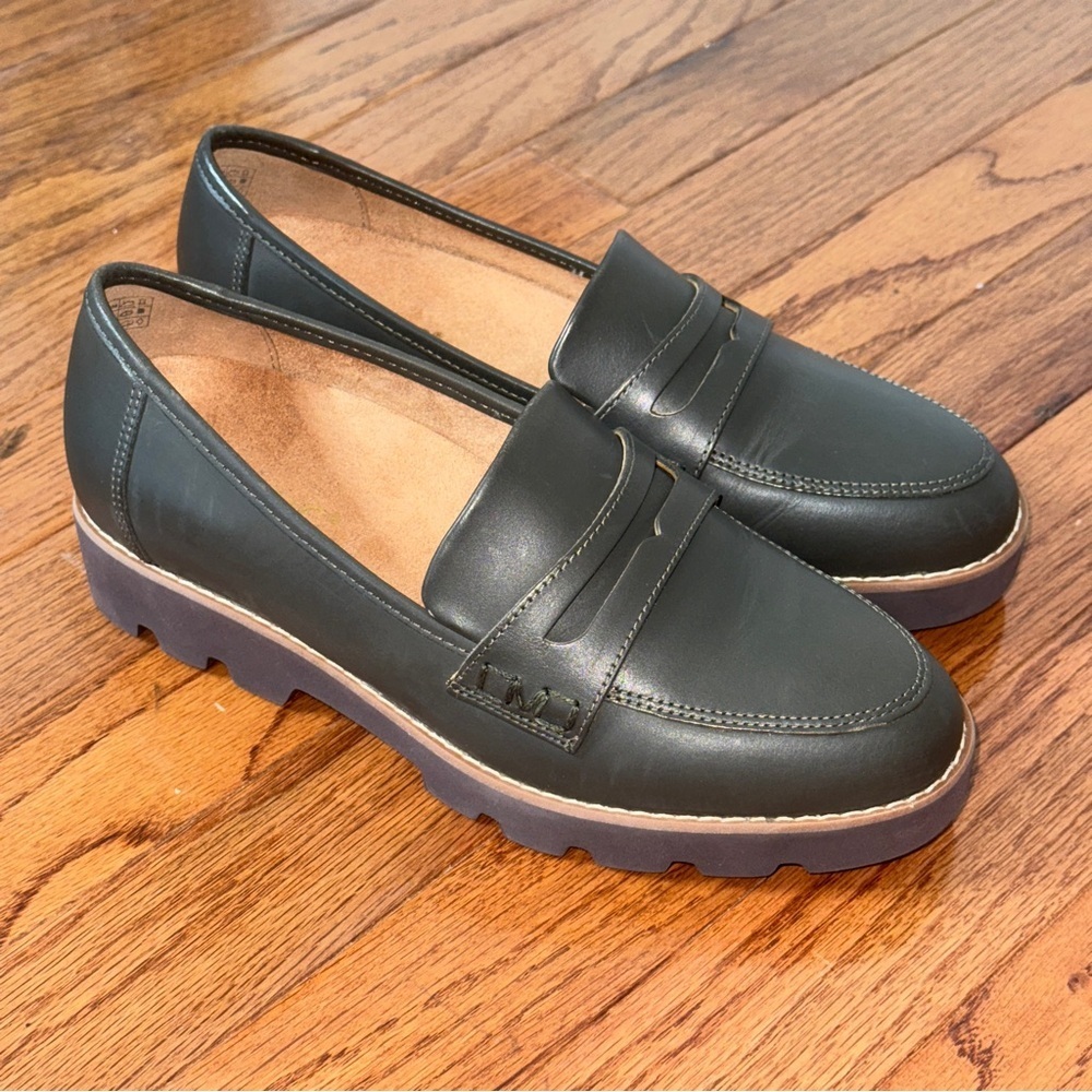 Vionic Cheryl Il Penny Loafer Shoes Lug Sole Slip-On Comfy Leather Size 6.5